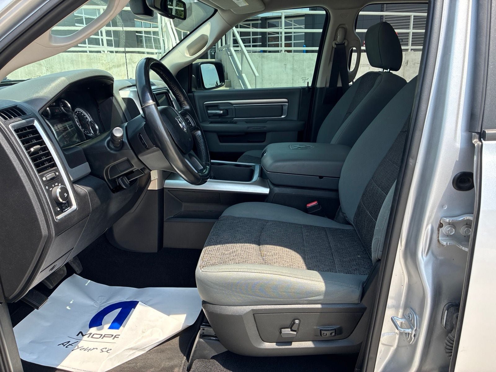 Used 2017 RAM 1500 Big Horn AWD/4WD image 14