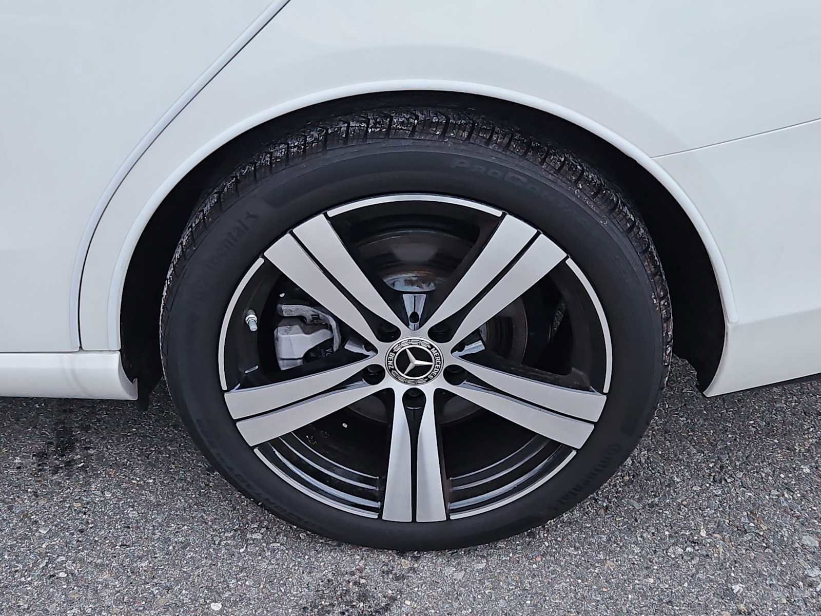 Used 2024 Mercedes-Benz C 300 4MATIC Sedan w/ Exclusive Trim Package image 8