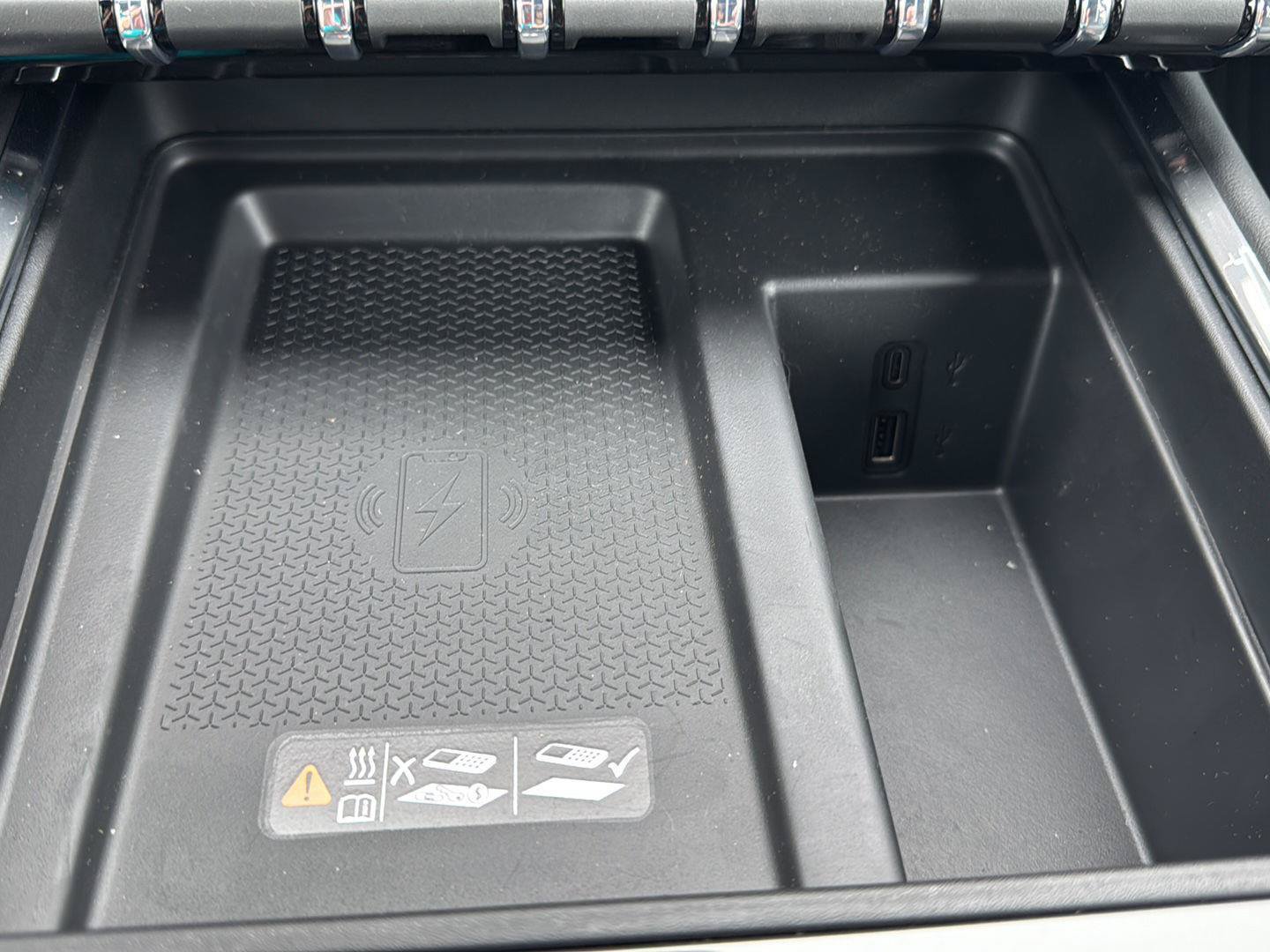 New 2026 GMC Acadia Elevation w/ LPO, All-Weather Package FWD image 17