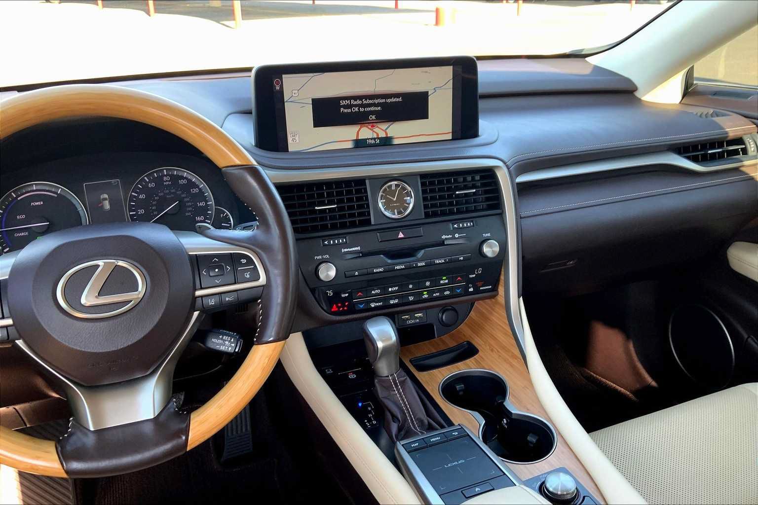 Used 2020 Lexus RX 450hL AWD w/ Premium Package image 6