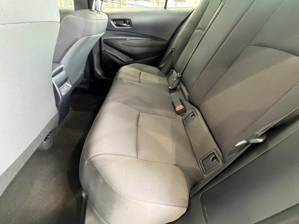 Certified 2026 Toyota Corolla LE FWD image 32