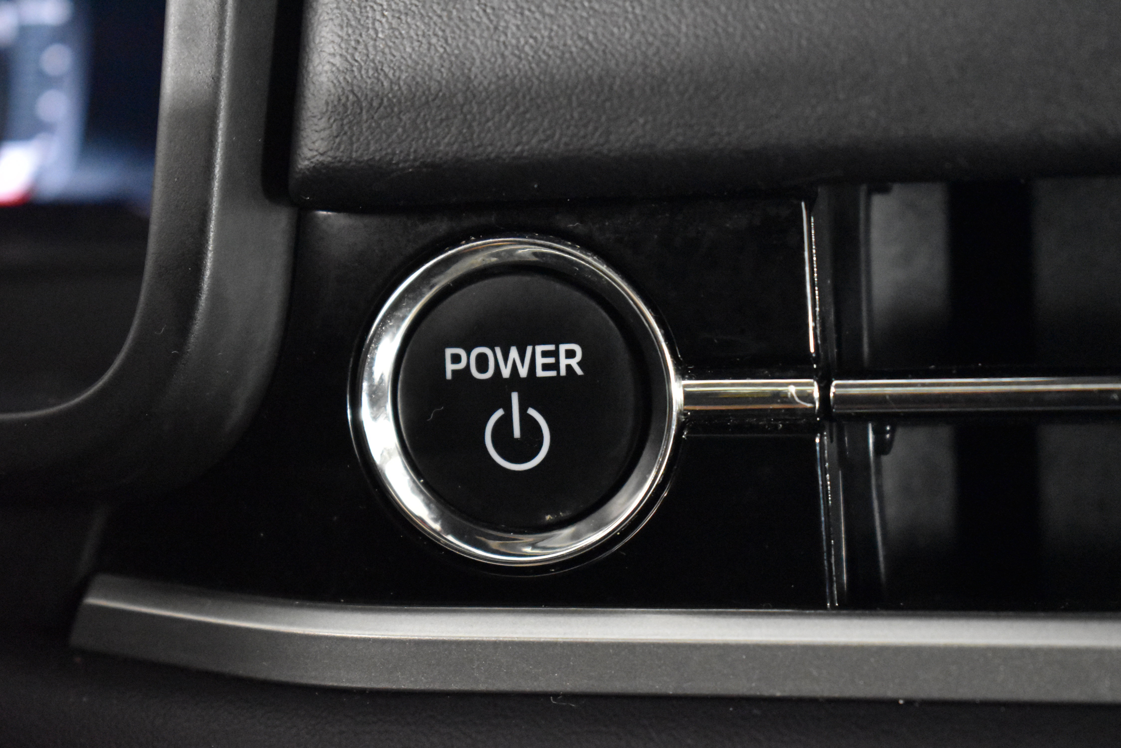 Used 2023 Mitsubishi Outlander SE image 24