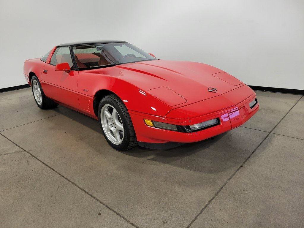 Used 1995 Chevrolet Corvette ZR1 image 1
