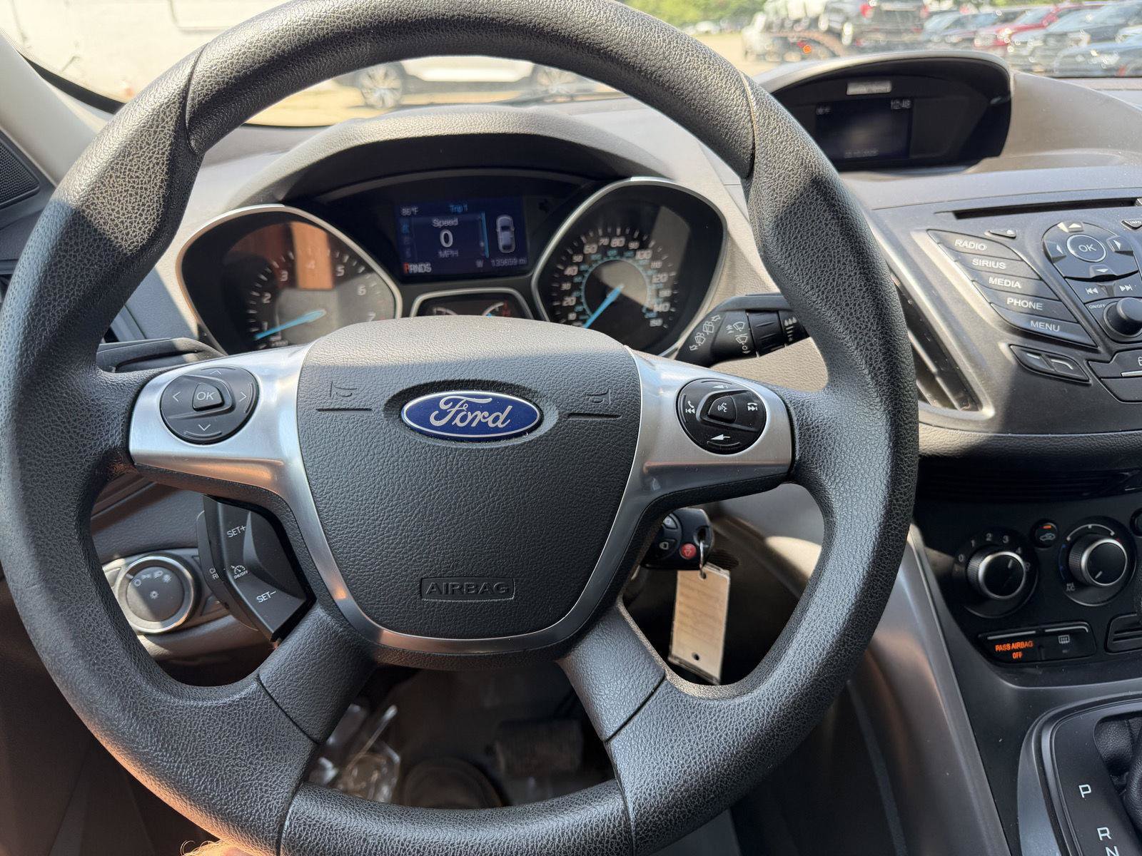Used 2015 Ford Escape SE AWD/4WD image 12