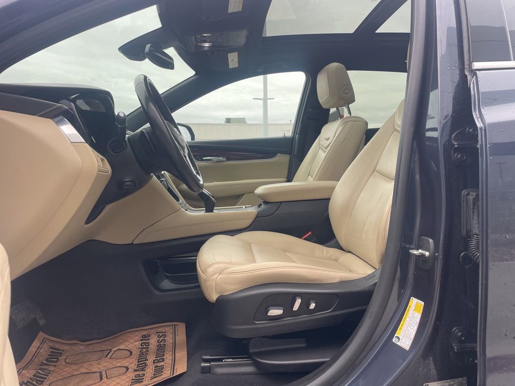 Used 2019 Cadillac XT5 Luxury AWD/4WD image 22