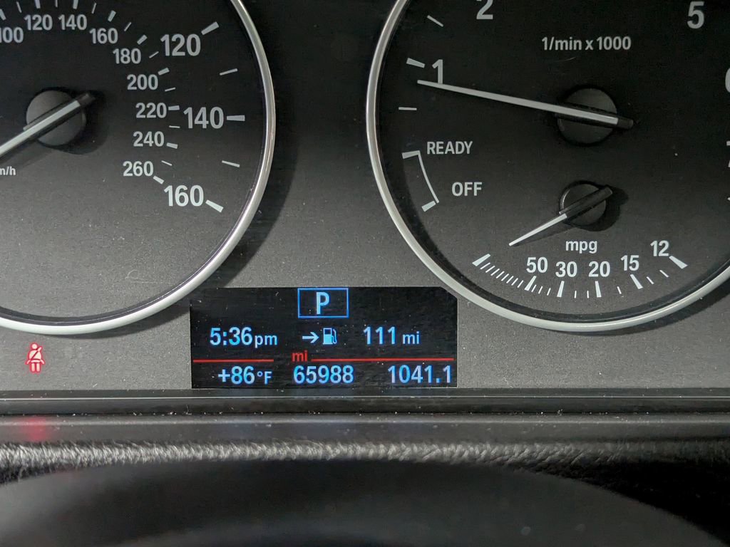 Used 2018 BMW 320i Sedan RWD image 33