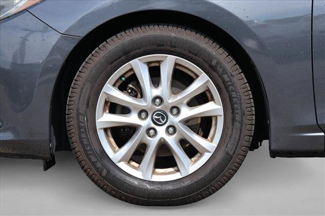 Used 2016 MAZDA MAZDA3 i Touring FWD image 9