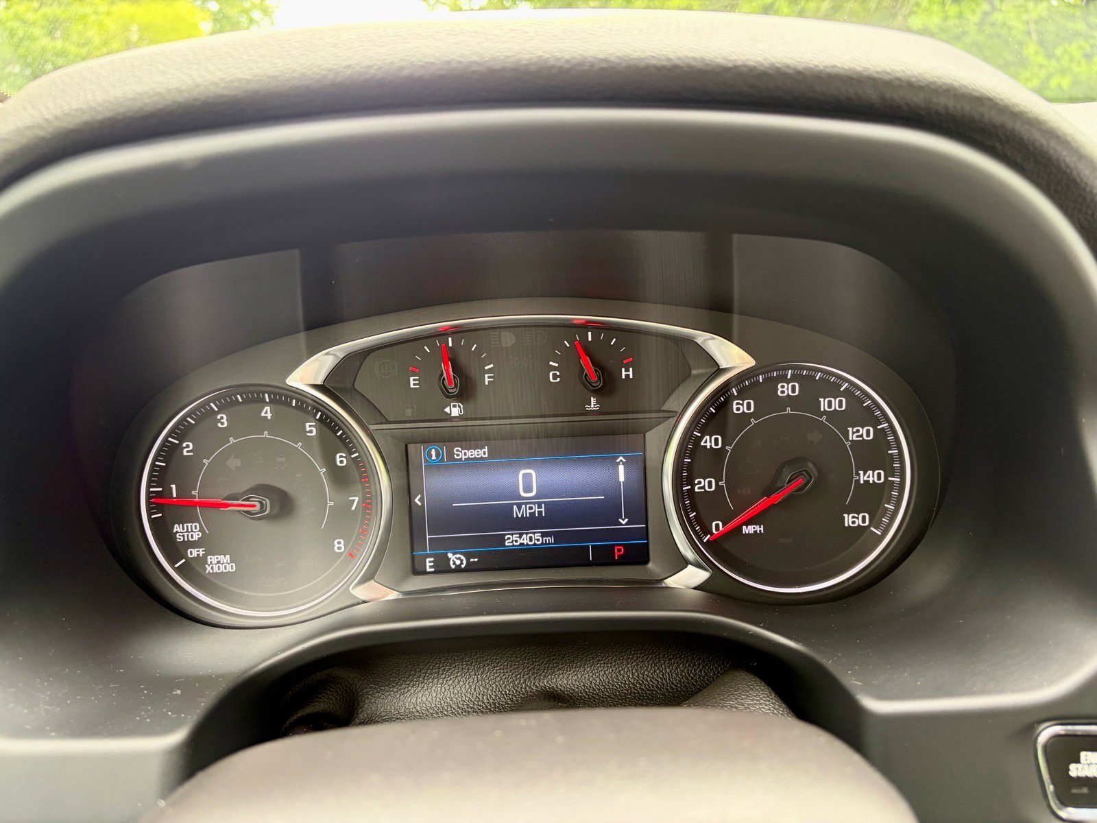 Used 2023 GMC Acadia SLE w/ Driver Convenience Package FWD image 3