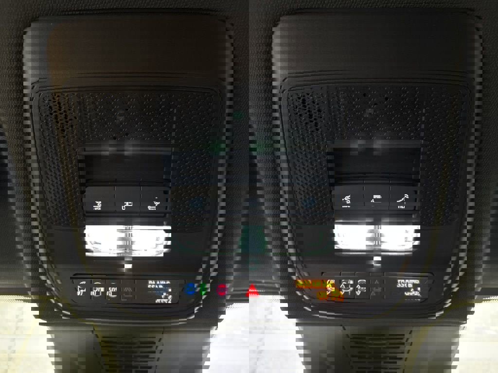 New 2026 Chevrolet Blazer EV LT image 18