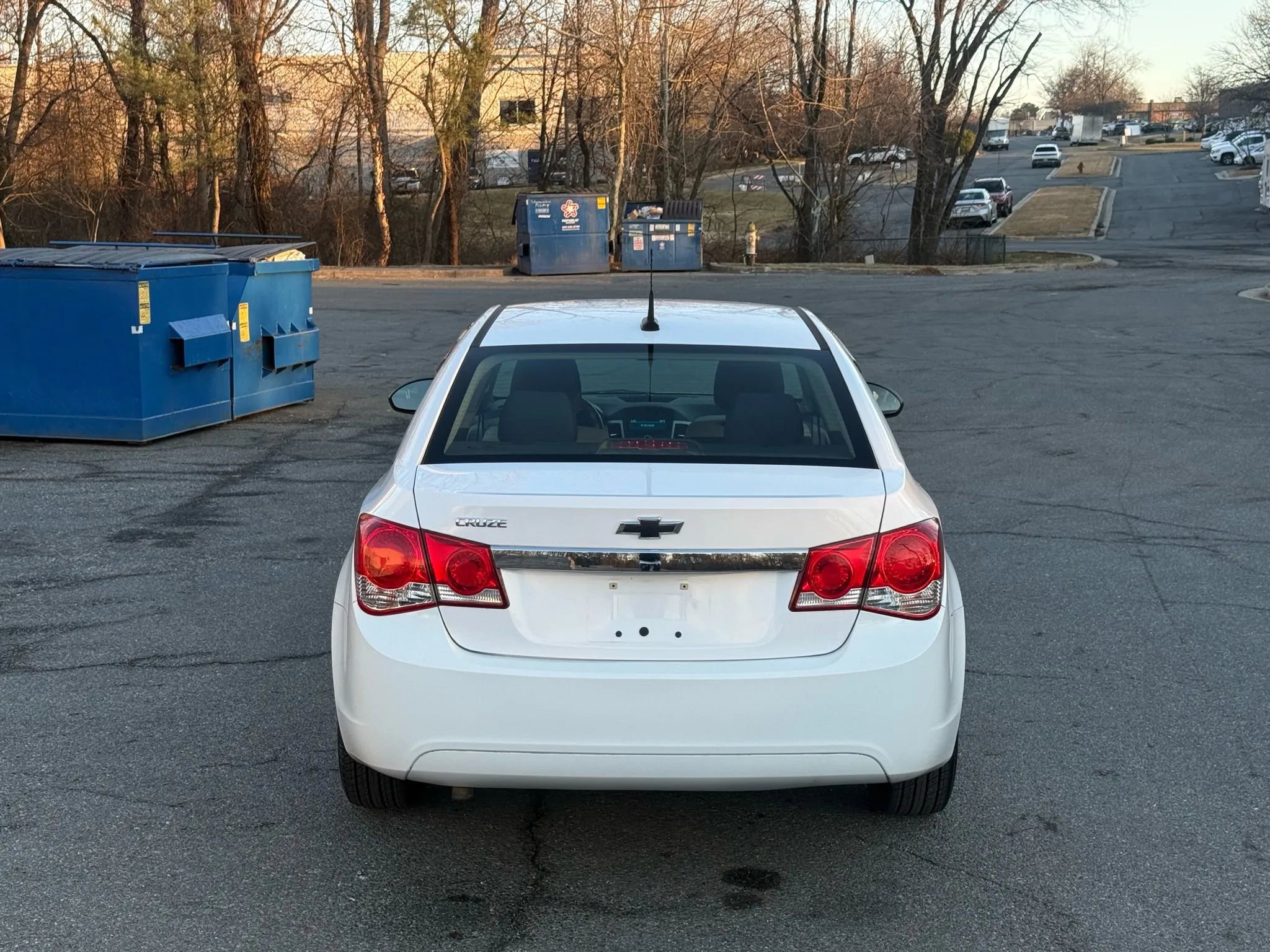 Used 2013 Chevrolet Cruze LS image 11