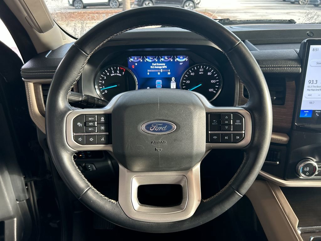 Used 2024 Ford Expedition Max Limited image 18