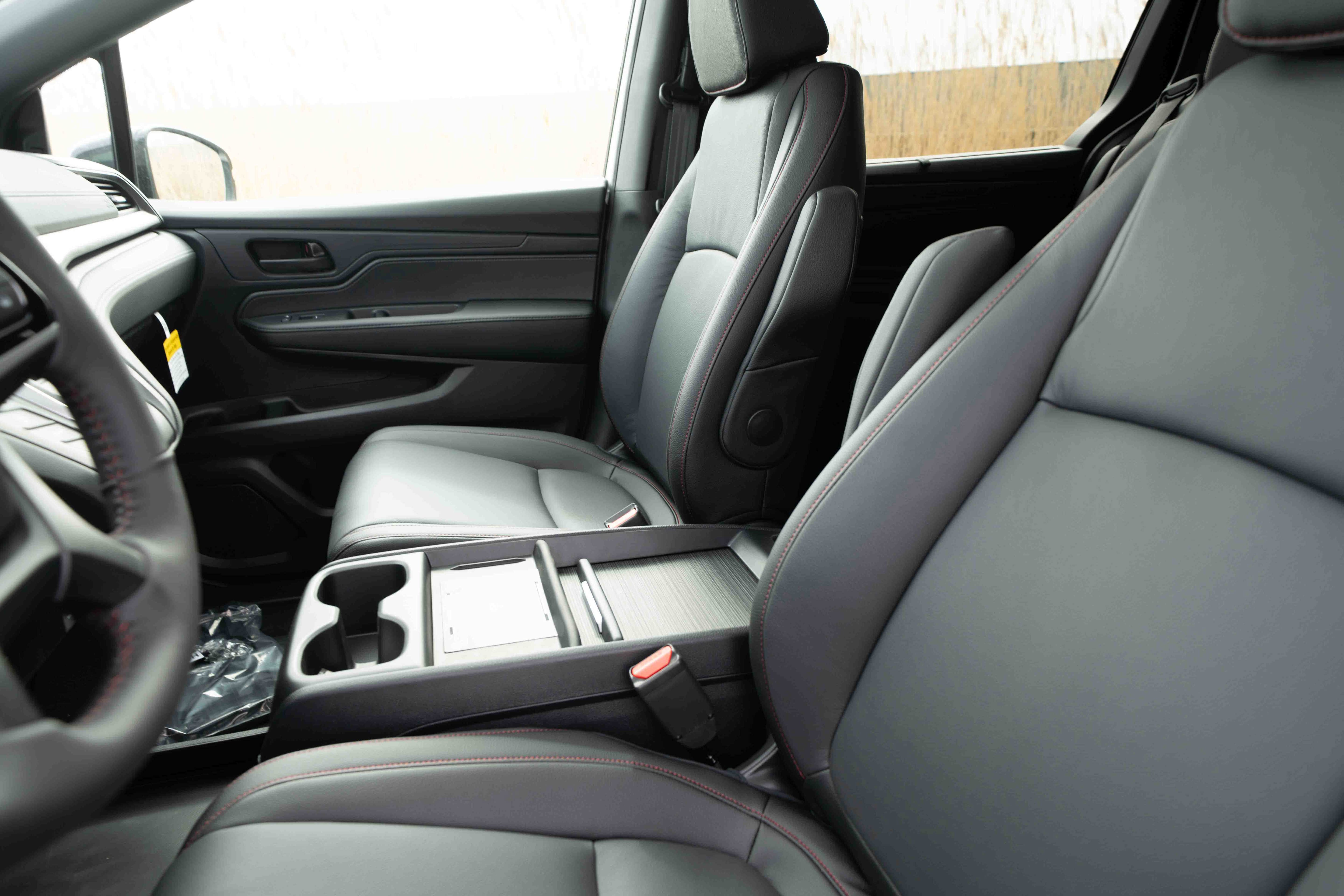 New 2026 Honda Odyssey Sport-L image 10