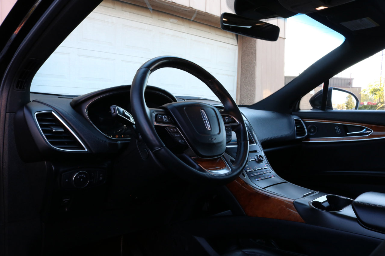 Used 2019 Lincoln Nautilus Reserve image 19