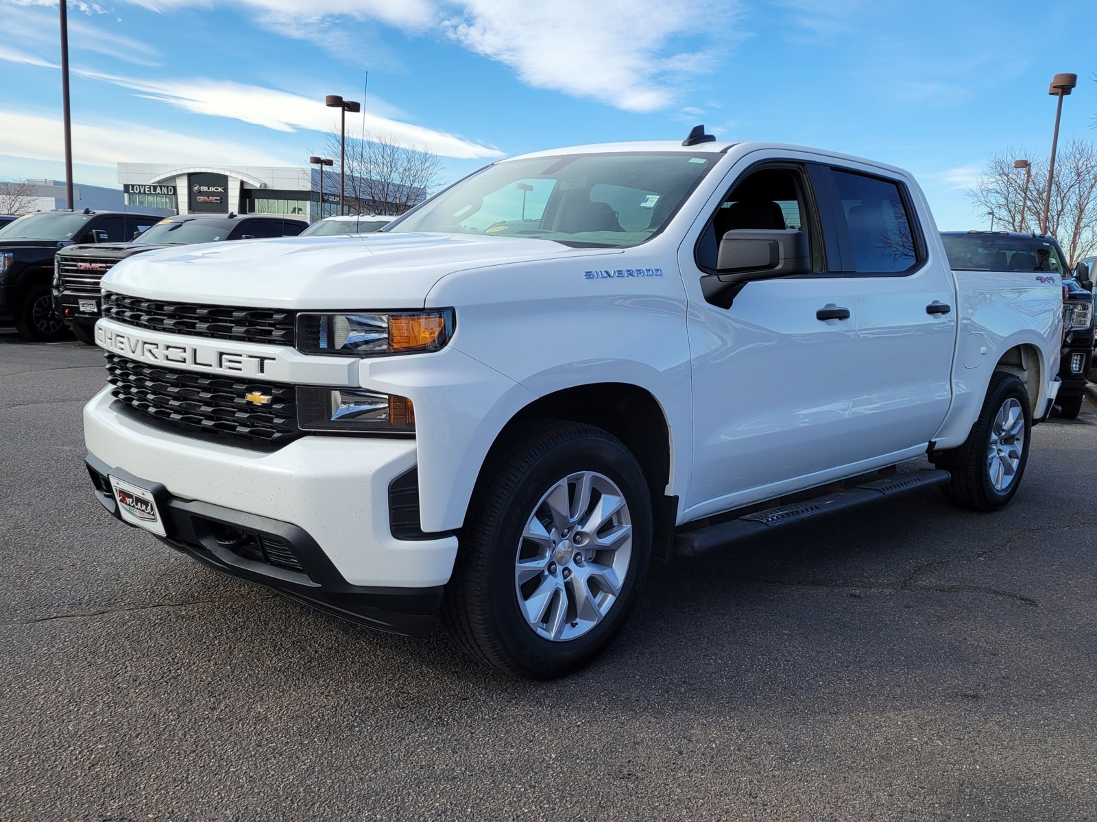 Used 2020 Chevrolet Silverado 1500 Custom w/ Custom Value Package image 4