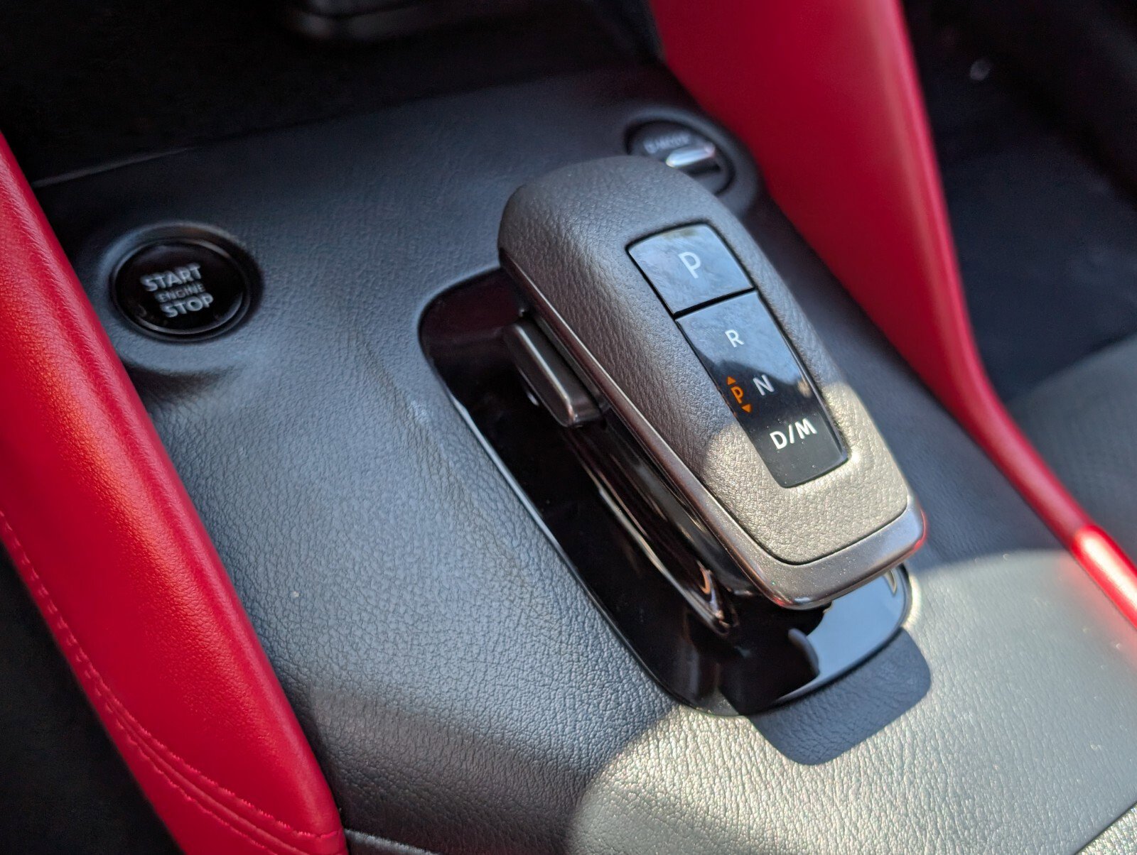 Certified 2024 Nissan Z Performance w/ Floor Mat Package image 26