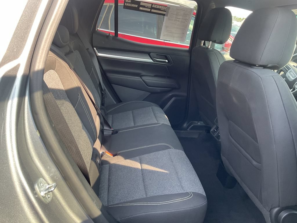 Used 2025 GMC Terrain Elevation FWD image 18