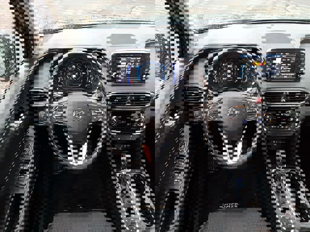 Used 2020 Hyundai Santa Fe SEL w/ Convenience Package image 10