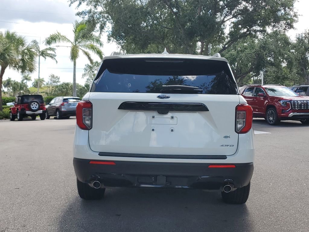Used 2022 Ford Explorer ST-Line w/ Class IV Trailer Tow Package image 4