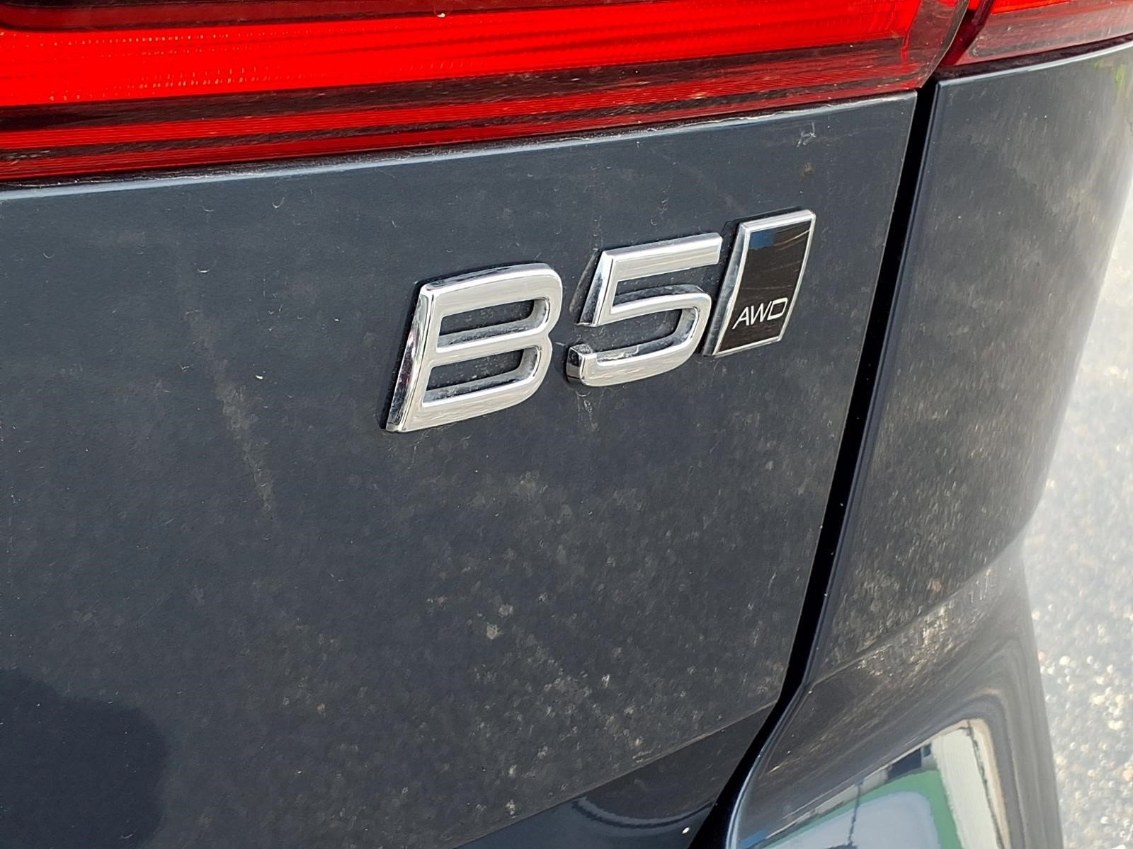 Used 2026 Volvo XC60 B5 Plus w/ Climate Package AWD/4WD image 6