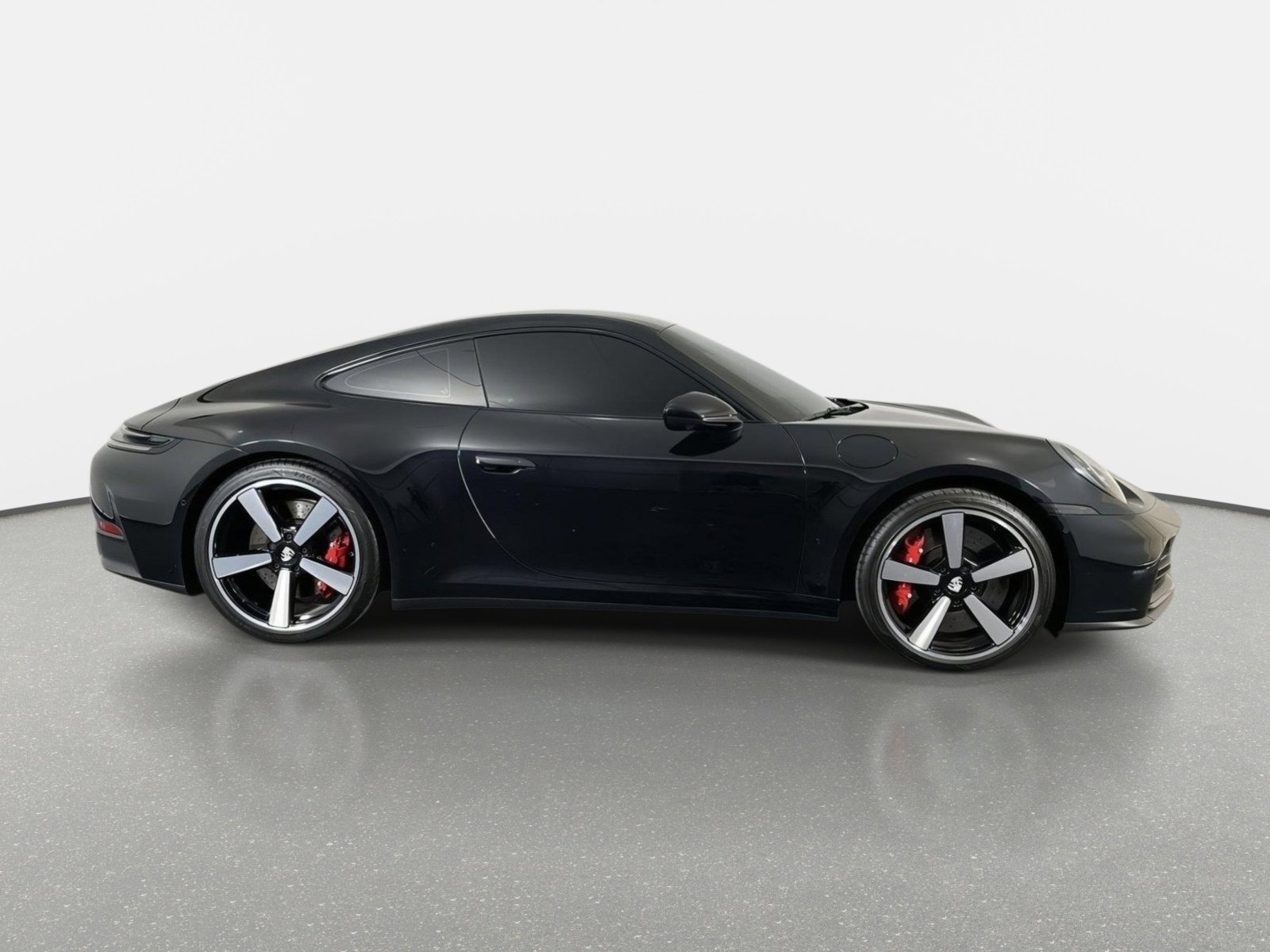 Used 2025 Porsche 911 Carrera S RWD image 9