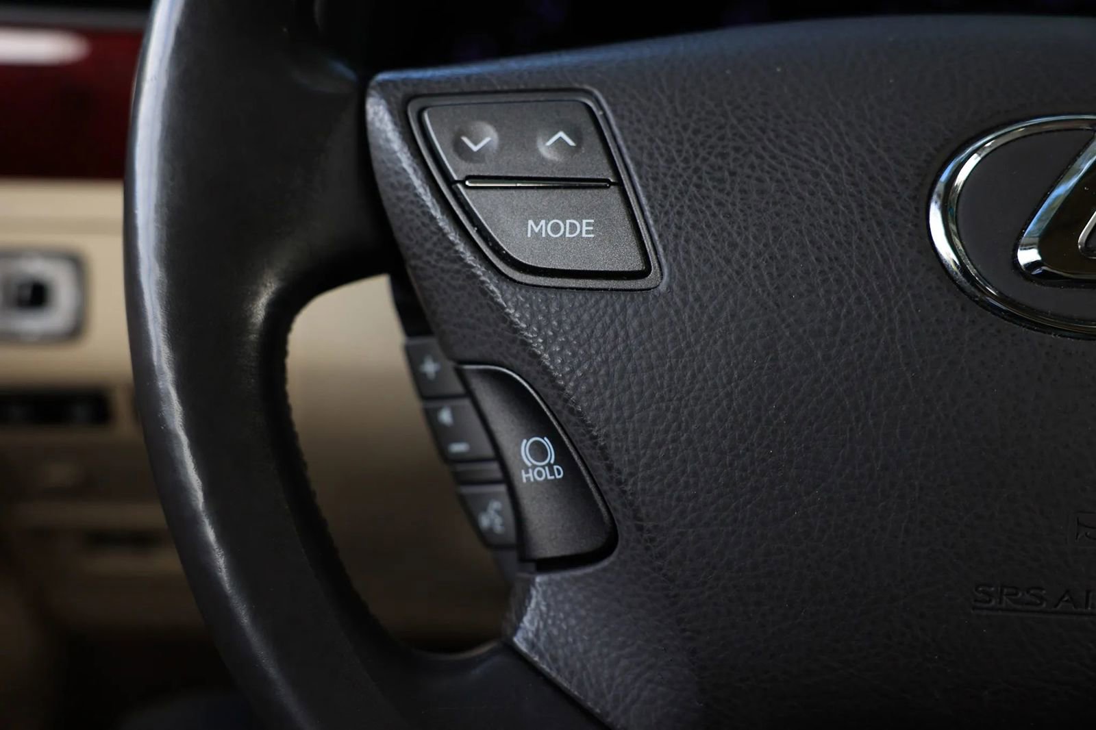 Used 2012 Lexus LS 460 L image 28