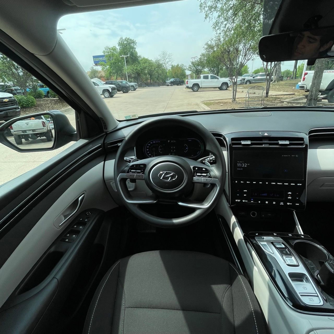 Used 2024 Hyundai Tucson Blue image 13