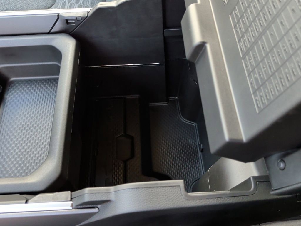 New 2026 RAM 1500 4x4 Crew Cab image 34