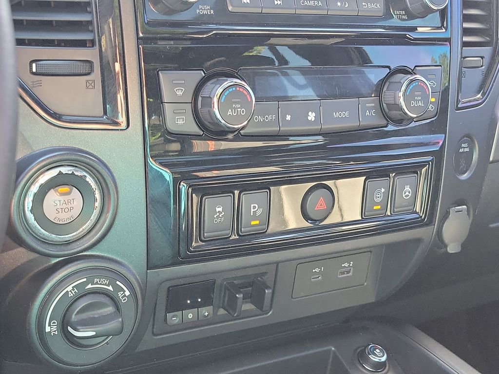 Certified 2020 Nissan Titan PRO-4X w/ Pro-4x Convenience Package image 37