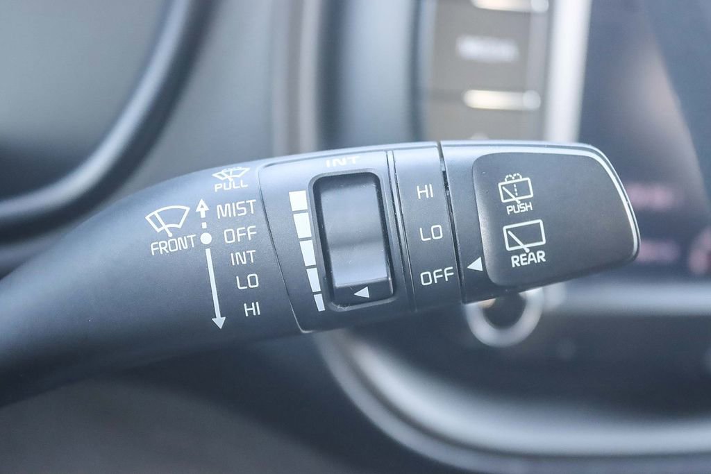 Used 2023 Kia Soul LX w/ LX Technology Package image 48