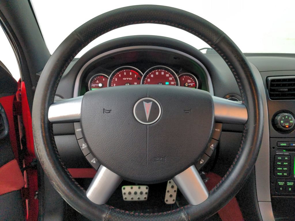 Used 2004 Pontiac GTO RWD image 16