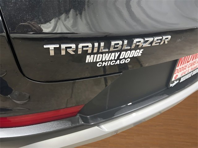 Used 2025 Chevrolet TrailBlazer LT image 8