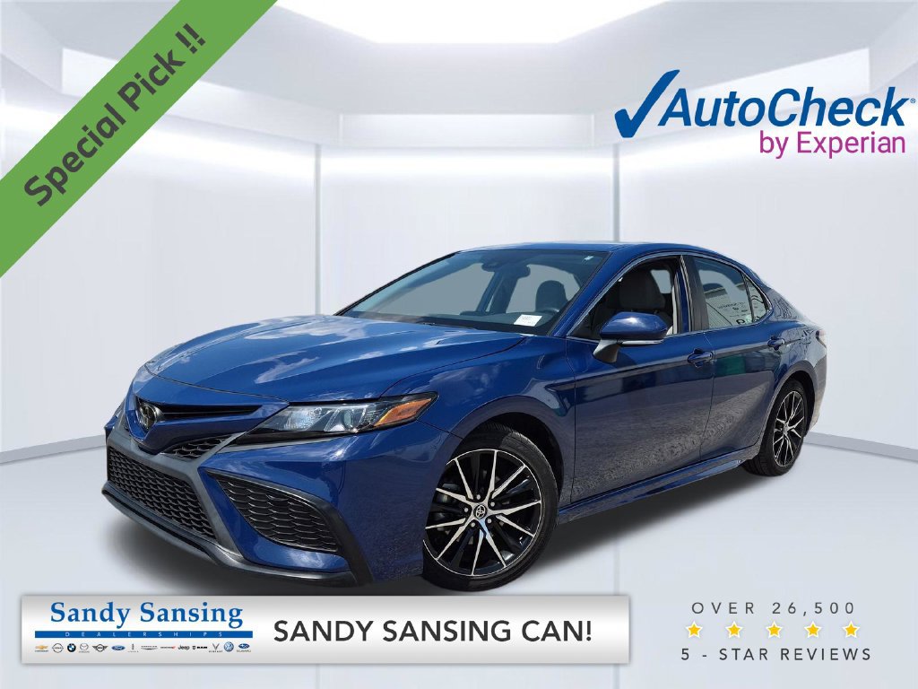 Used 2024 Toyota Camry SE FWD image 1