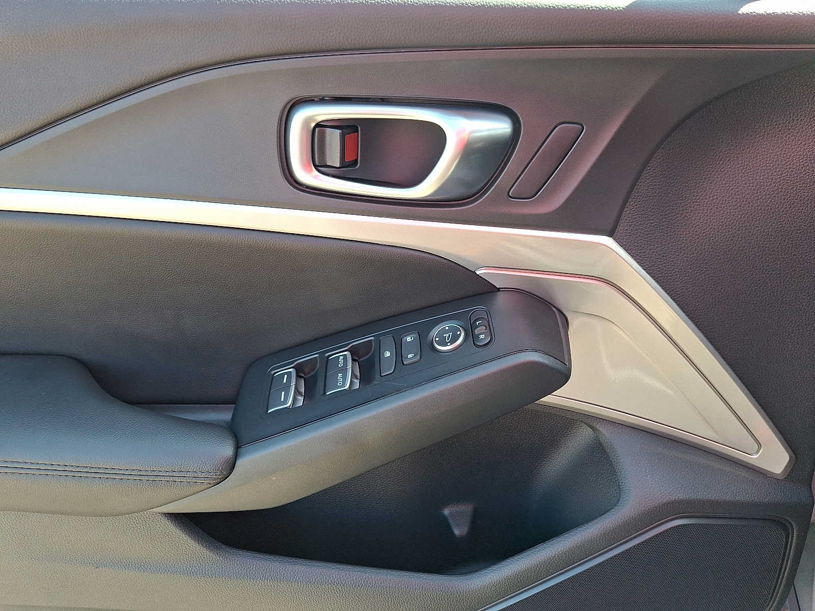 Certified 2026 Acura Integra FWD image 13