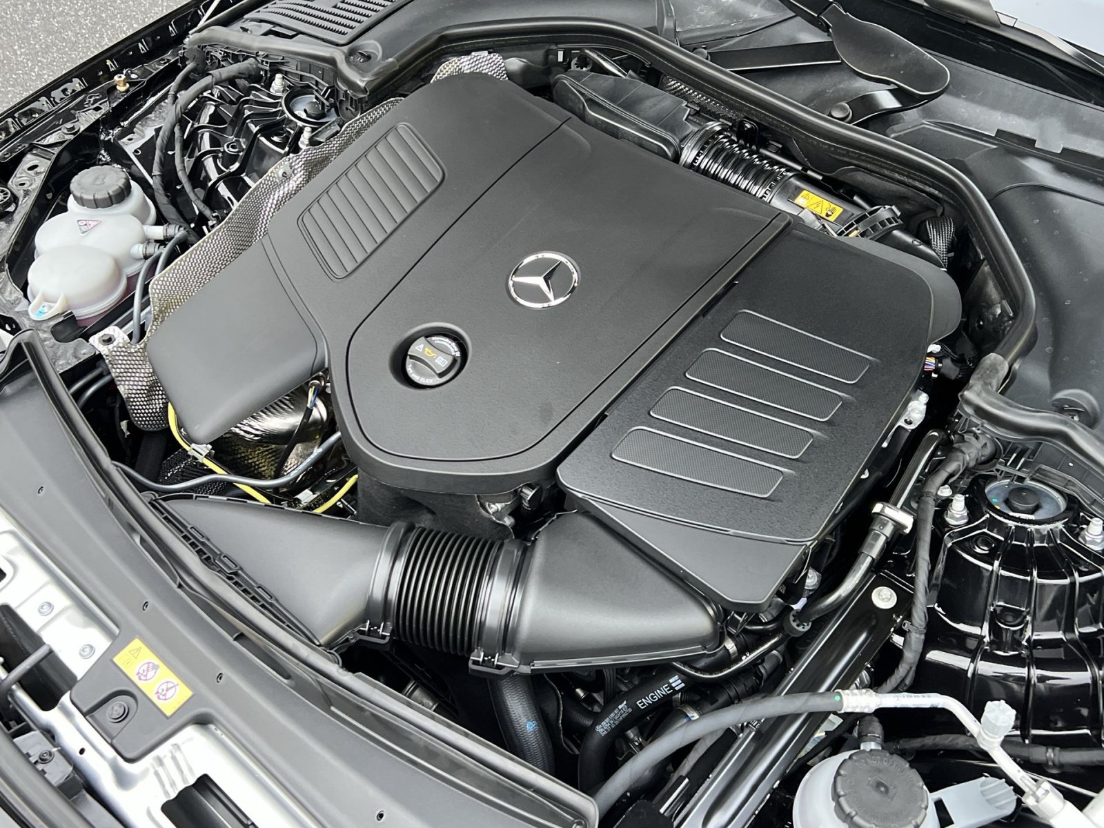 Certified 2026 Mercedes-Benz C 300 4MATIC Sedan image 27