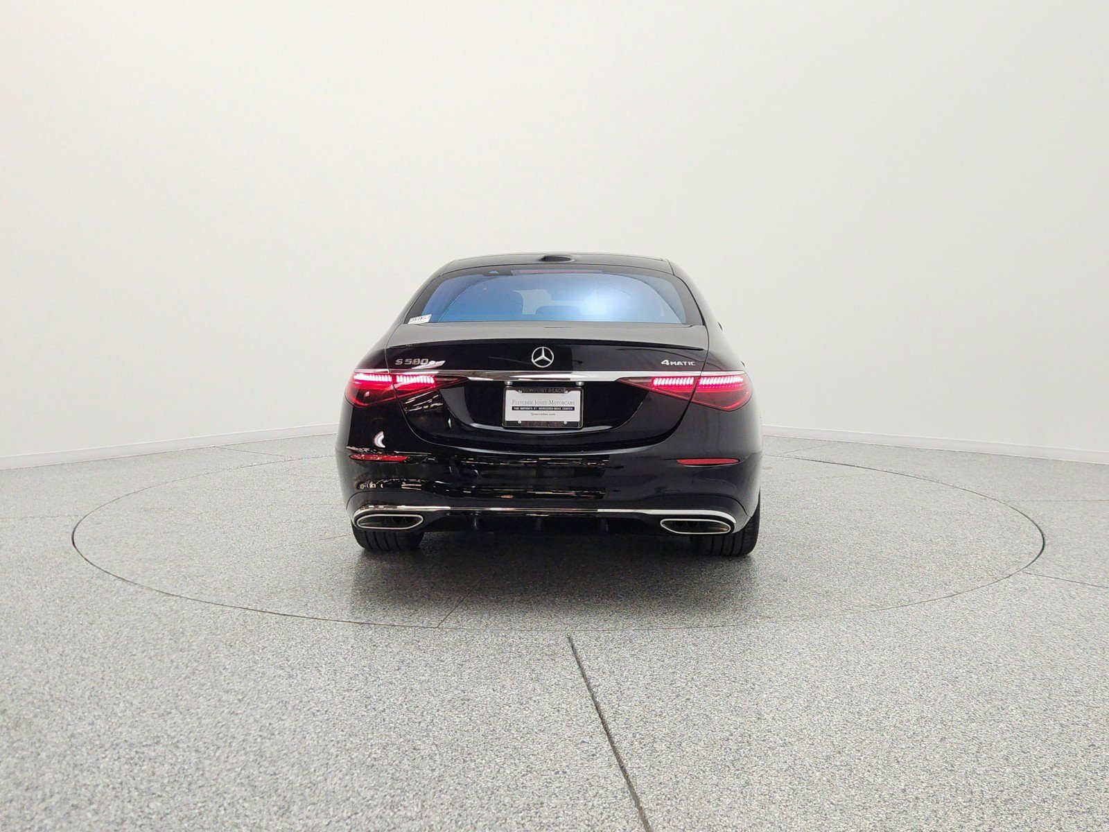 New 2026 Mercedes-Benz S 580e 4MATIC Sedan image 6
