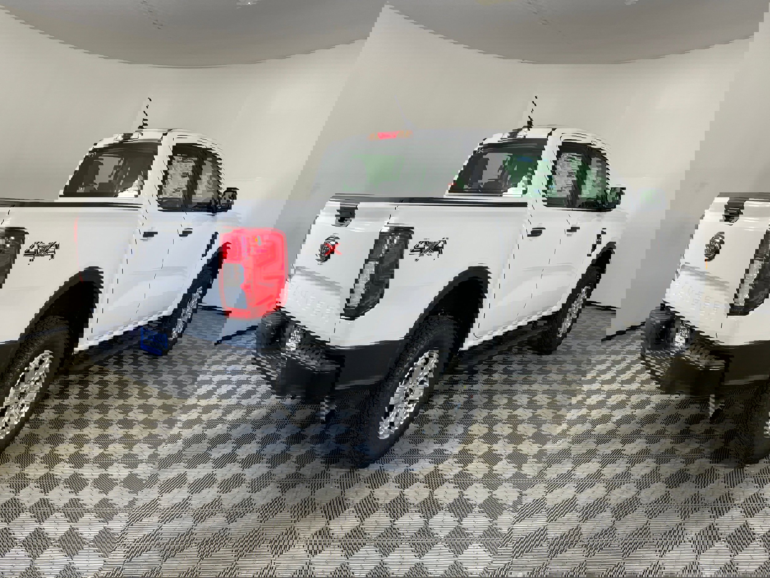 New 2025 Ford Ranger XL image 6