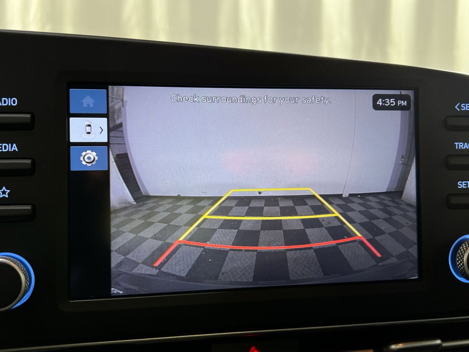 Used 2024 Hyundai Elantra SE image 26