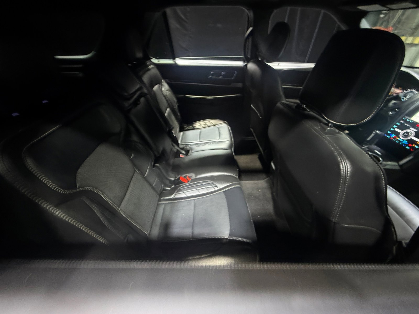 Used 2018 Ford Explorer Platinum AWD/4WD image 18