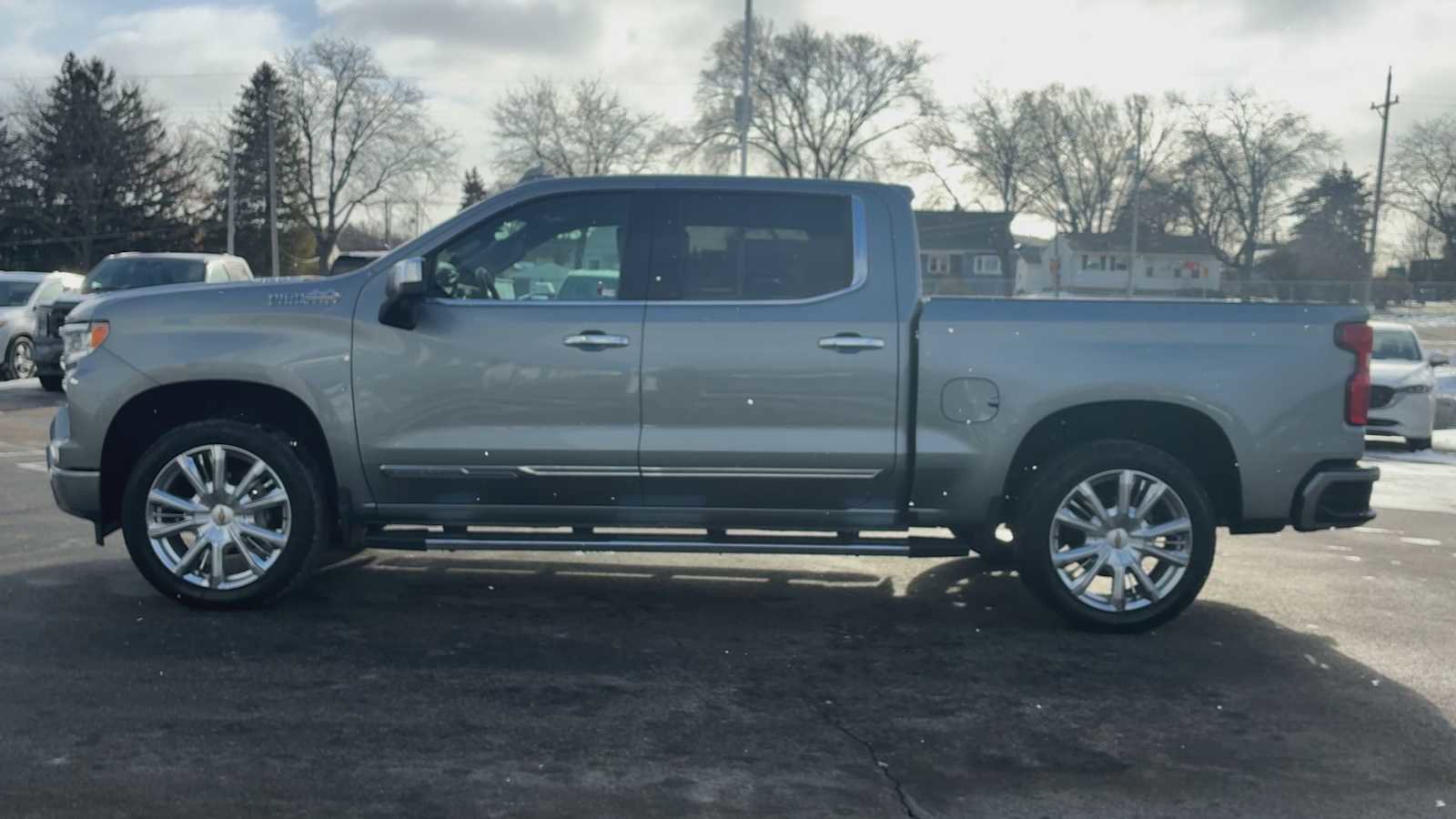 Certified 2023 Chevrolet Silverado 1500 High Country w/ High Country Premium Package image 5