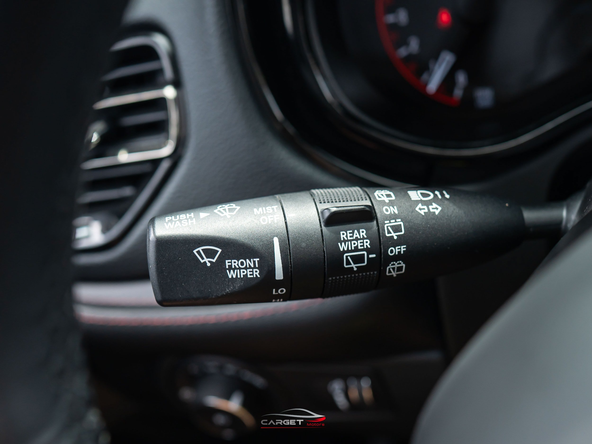 Used 2022 Dodge Durango R/T w/ Blacktop Package AWD/4WD image 30
