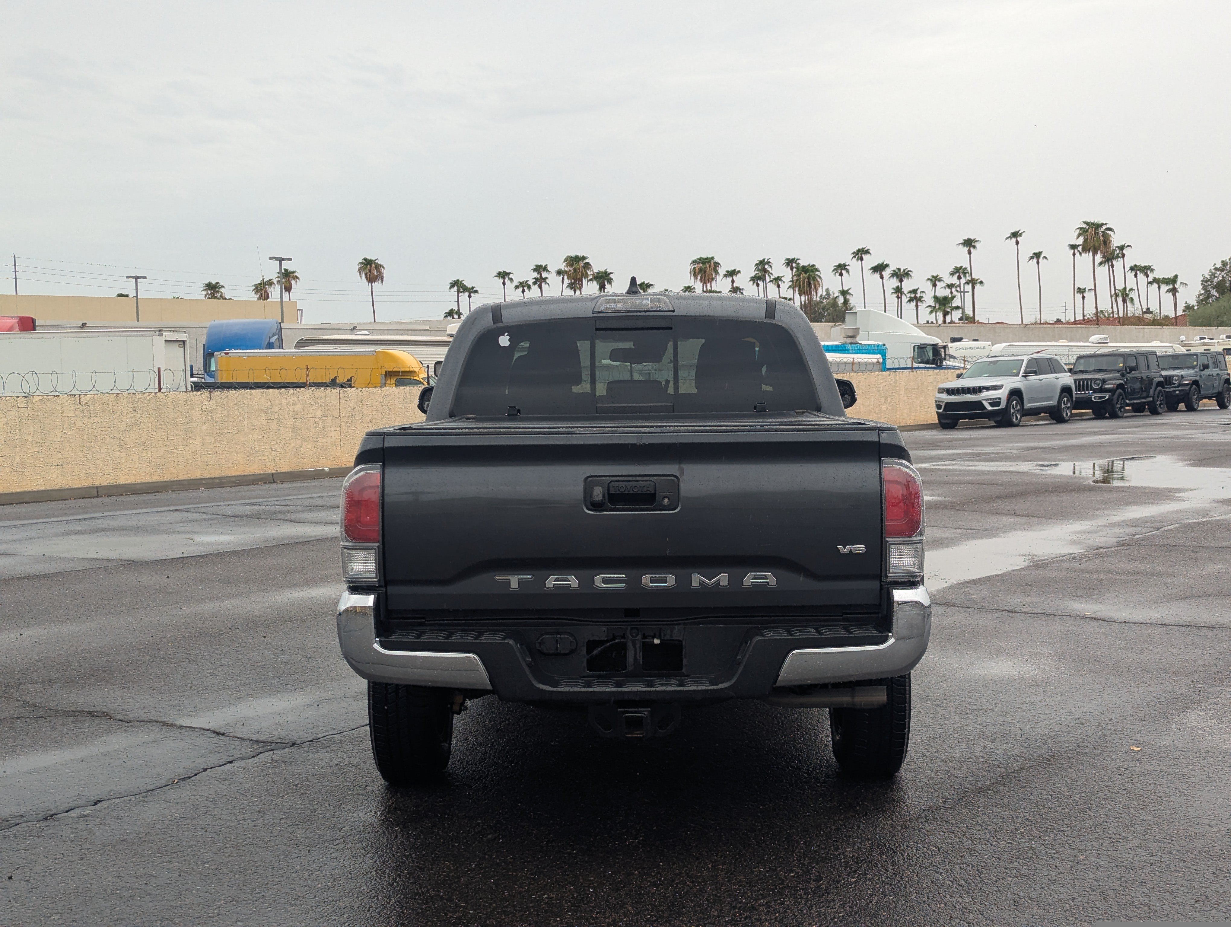 Used 2023 Toyota Tacoma TRD Off-Road RWD image 4
