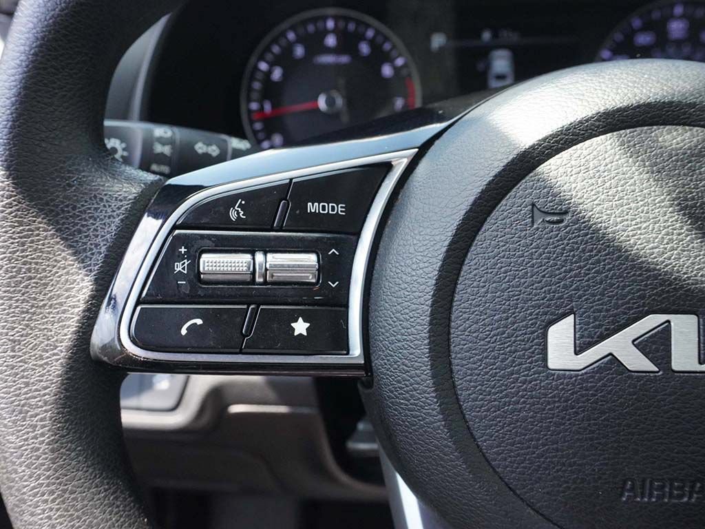 Used 2023 Kia Forte LXS FWD image 38