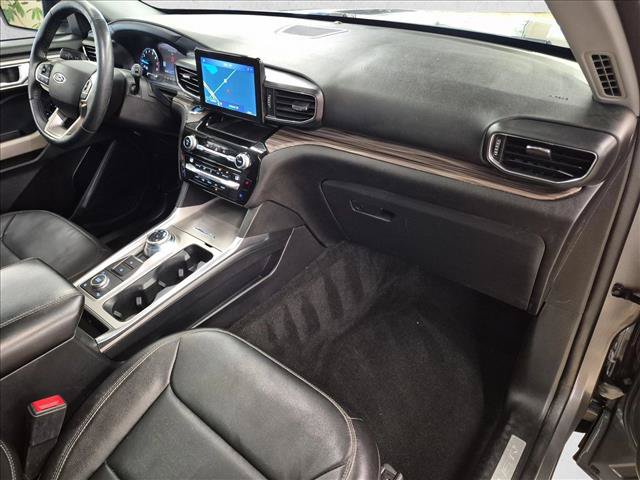 Used 2021 Ford Explorer Limited w/ Equipment Group 301A AWD/4WD image 25