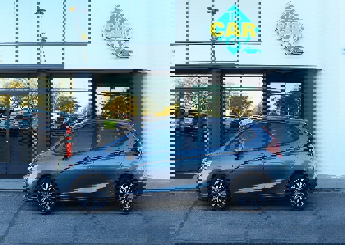 Used 2019 Honda Fit EX image 8