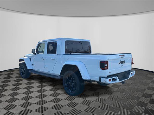 Used 2022 Jeep Gladiator Overland image 5