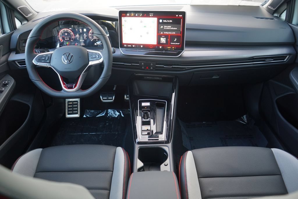 New 2026 Volkswagen GTI SE FWD image 8