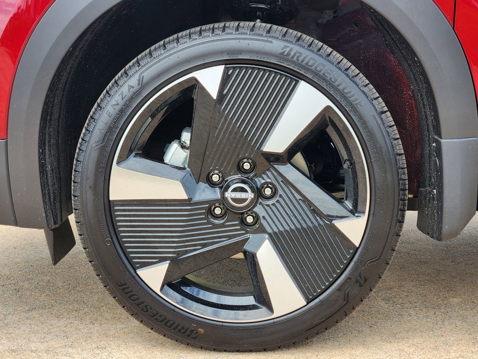 New 2026 Nissan Kicks SR image 11