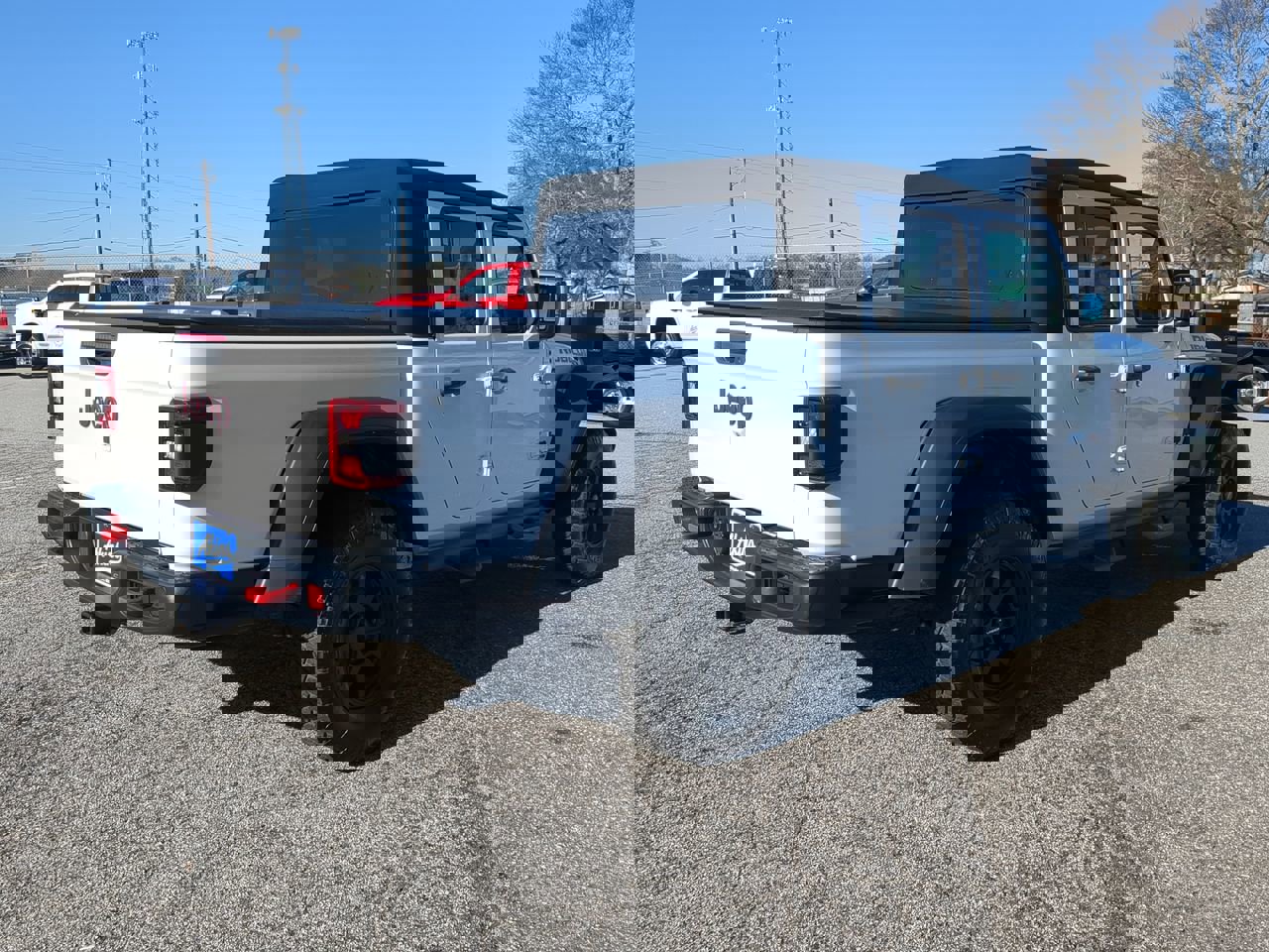 Used 2021 Jeep Gladiator Rubicon image 3