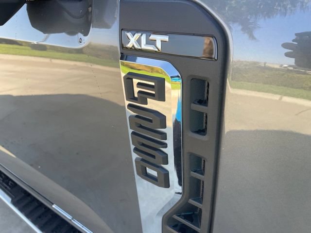 New 2026 Ford F250 XLT w/ XLT Premium Package AWD/4WD image 31
