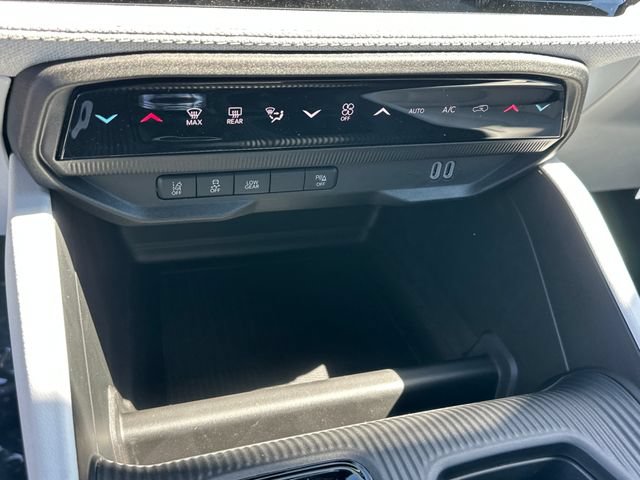 New 2026 Jeep Cherokee Laredo AWD/4WD image 19
